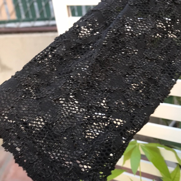 LIA black lace blouse p/m - Picture 9 of 9